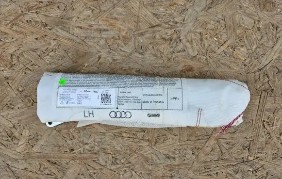 Audi TT TTS Mk2 Seat airbag 8S8880241J