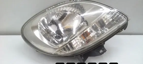 Renault Kangoo I Headlight/headlamp 8200236591