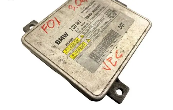 BMW 7 F01 F02 F03 F04 Headlight ballast module Xenon 7237647 W003T20071