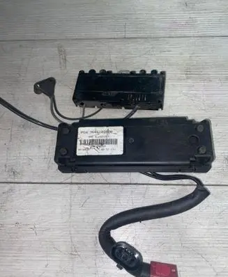 Peugeot 407 Antenna control unit 9661102880 41152914 7140569