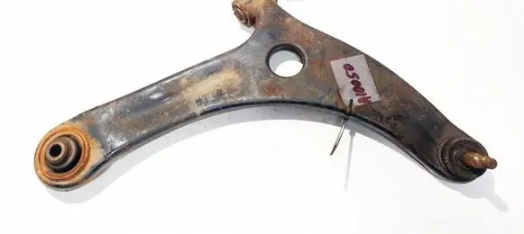 Mitsubishi Colt Front lower control arm/wishbone
