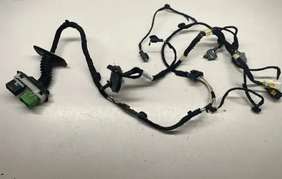 Opel Crossland X Front door wiring loom 9833265580