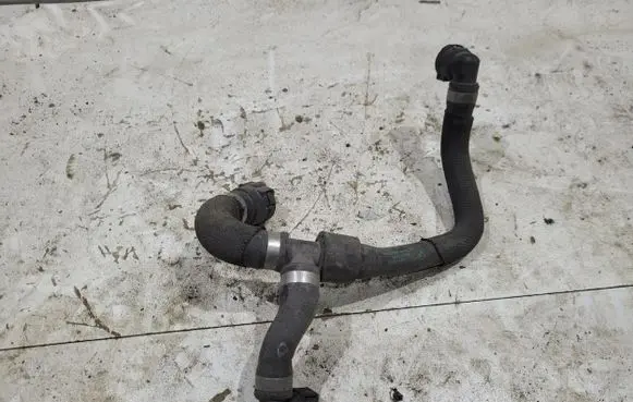 BMW 4 F32 F33 Engine coolant pipe/hose 1712228469002 228469002 2284690