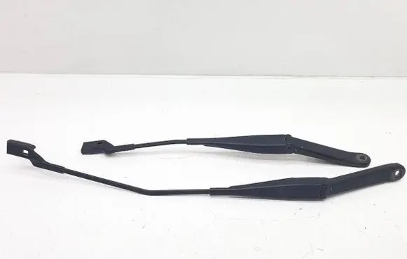 Ford Fiesta Front wiper blade arm