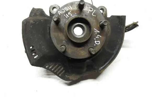 Toyota Auris 150 Front wheel hub