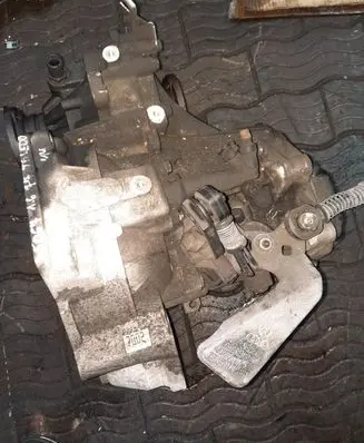 Seat Toledo IV (NH) Manual 5 speed gearbox MZM ZSB6R0711051E ZSB6R07110046E