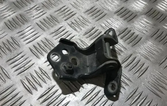 Mazda 6 Rear door lower hinge 001d5a
