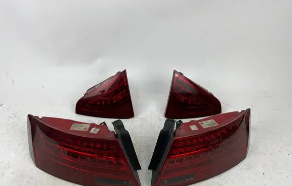 Audi RS5 Rear/tail lights set 8T0945095J 8T0945096J 8T0945094D