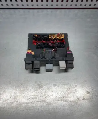 Volkswagen PASSAT B6 Comfort/convenience module H54S2602 3C8937049D F005V00744