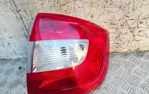 Skoda Rapid (NH) Rear/tail lights 