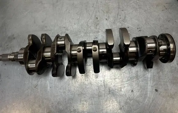 Volvo S60 Crankshaft 09125670