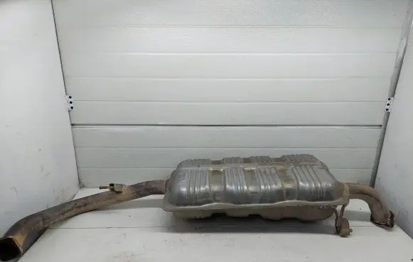 KIA Sorento Muffler/silencer BLM28