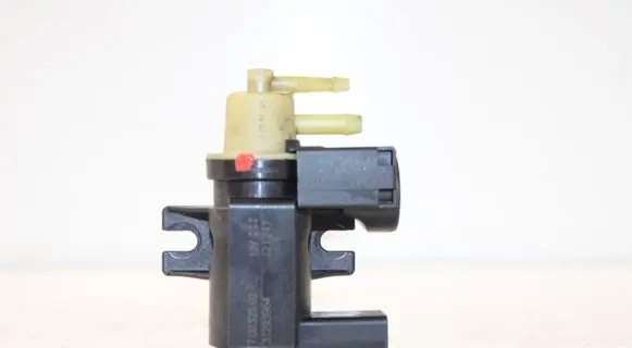 Volvo V60 Turbo solenoid valve 31293964 70232502