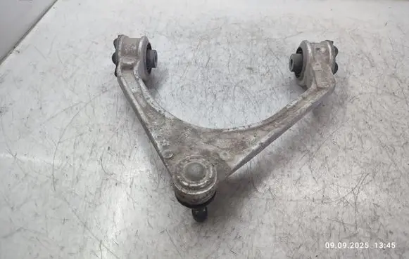 Jaguar XF X260 Front upper control arm/wishbone GX733084 GX733091