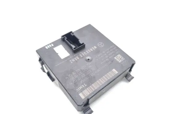 Mercedes-Benz CLS C219 Other control units/modules A2219006702 A2219016900 A2219020802