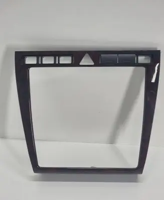 Radio/GPS head unit trim