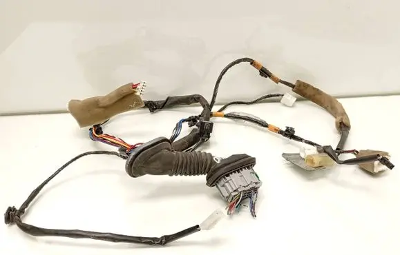 Suzuki Grand Vitara II Front door wiring loom 3675765JD10