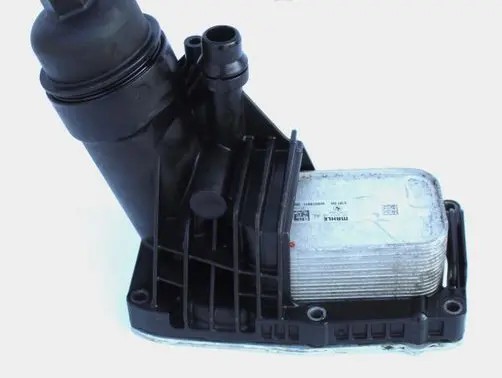 BMW X3 E83 Oil filter cover 70377354
