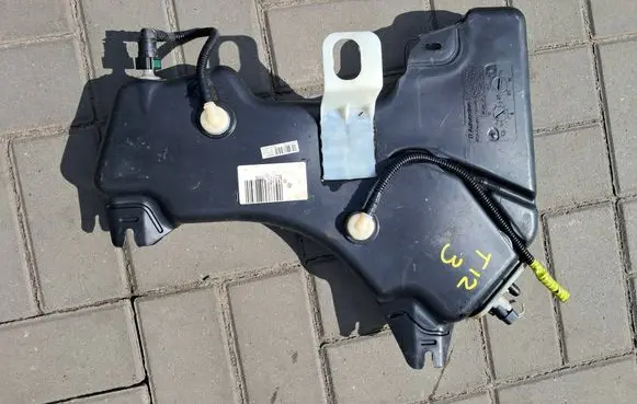 Peugeot 508 FAP fluid tank 9681917180