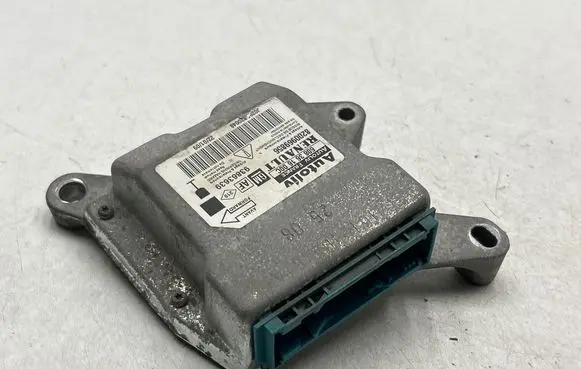 Opel Vivaro Airbag control unit/module 608361600C 8200969856 93863639
