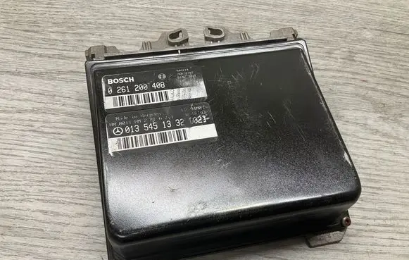 Mercedes-Benz S W140 Engine control unit/module ECU 0135451332