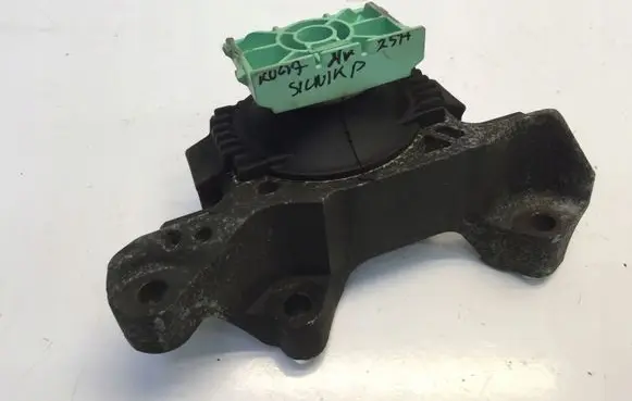 Engine mounting bracket