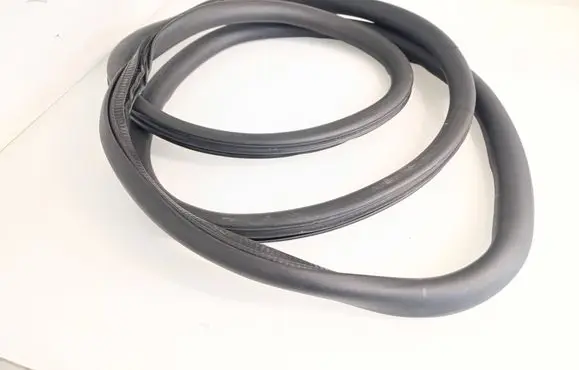 Front door rubber seal
