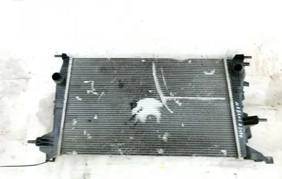 Renault Megane III Coolant radiator