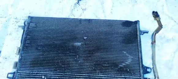 Dodge Grand Caravan A/C cooling radiator (condenser)