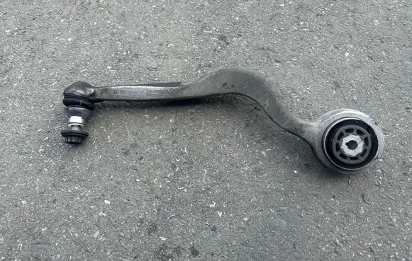 Mercedes-Benz GLC X253 C253 Front lower control arm/wishbone A2130200