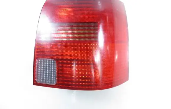 Volkswagen PASSAT B5 Rear/tail lights 3B9945112F