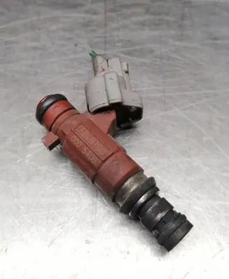 Subaru Impreza II Fuel injector FBLB100 0005408
