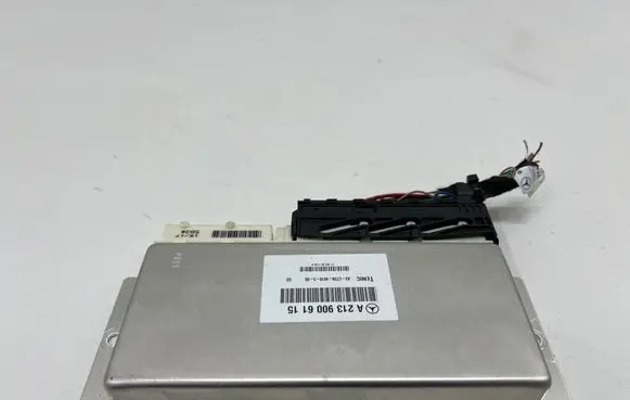 Mercedes-Benz E W213 Suspension control unit/module A2139006115