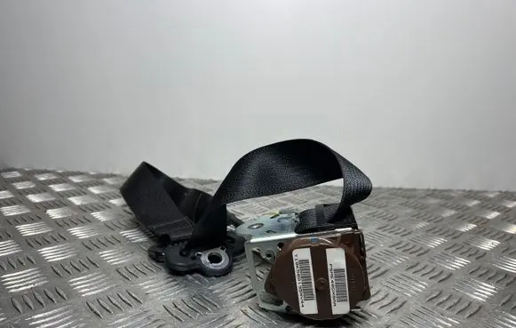Jeep Cherokee Rear seatbelt P5ME40DX9AA
