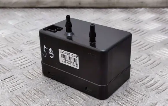 Mercedes-Benz S W221 Central locking vacuum pump A2218000248