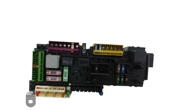 Mercedes-Benz SLK R172 Fuse module 1729060205 1729012400 2129024202