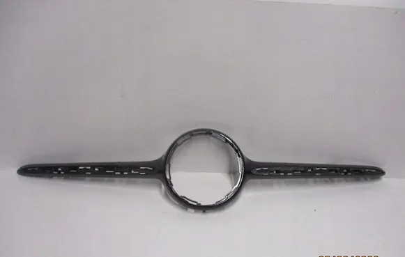 Peugeot Partner III Front bumper upper radiator grill A1778880300