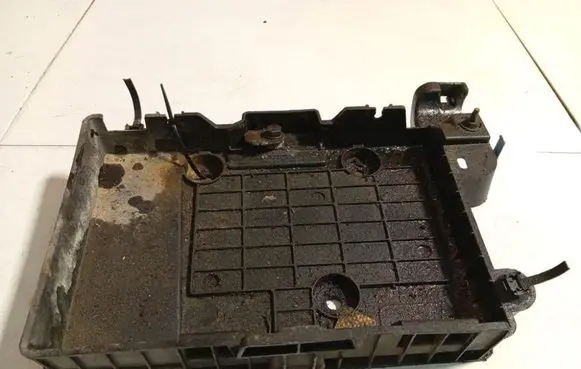 Renault Scenic II - Grand scenic II Battery box tray 8200166032