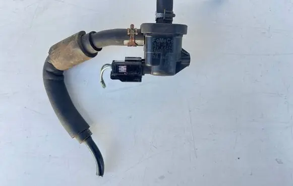 Mazda CX-7 Turbo solenoid valve L51818741