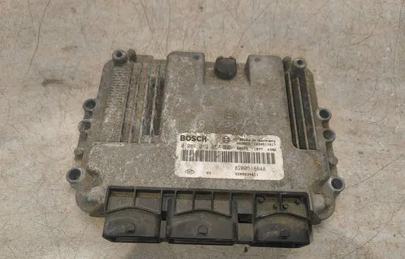 Audi A6 S6 C6 4F Engine control unit/module 0281012657 8200518648 8200634611