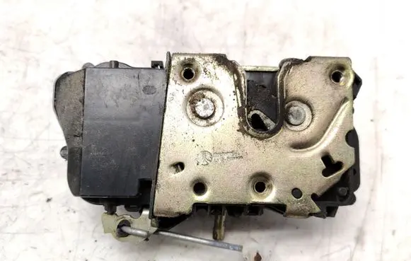 Citroen Xsara Picasso Front door lock