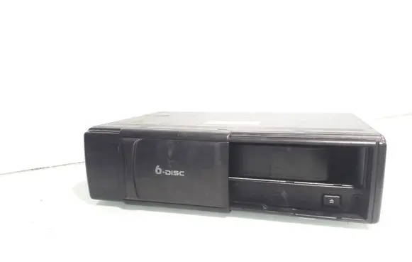 Audi A6 S6 C5 4B CD/DVD changer 4B0035111A