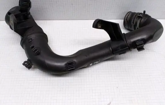 Skoda Octavia Mk1 (1U) Breather/breather pipe/hose PX0446037 1J0129654T 1J0906391B