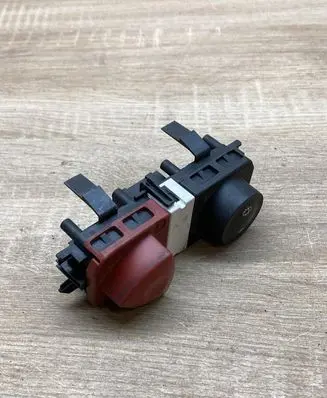 Renault Megane II Hazard light switch 8200407415