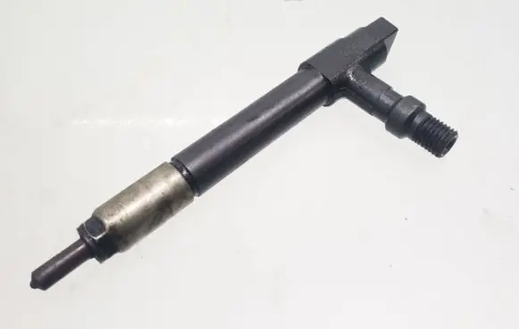 Mazda Premacy Fuel injector 7390 11B
