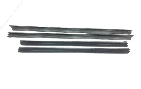 Citroen C4 III e-C4 Rubber seal front door window/glass 