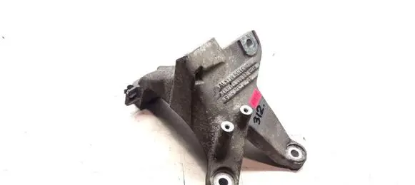 Audi A8 S8 D3 4E Engine mounting bracket 4E0199308BB