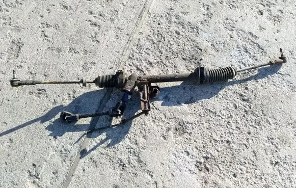 Volkswagen Jetta II Steering rack