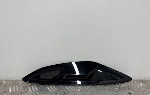 BMW 8 G16 Fender trim (molding) 7465213 7419019