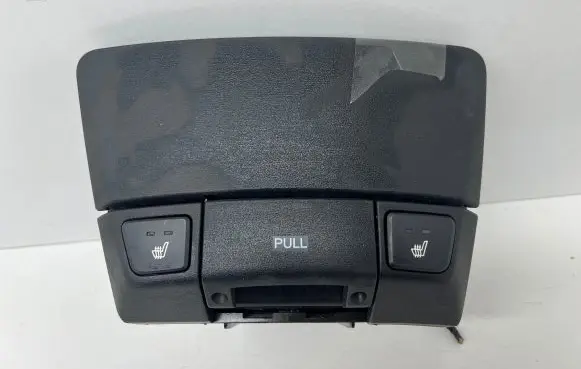 Hyundai i30 Seat heating switch 847802R910